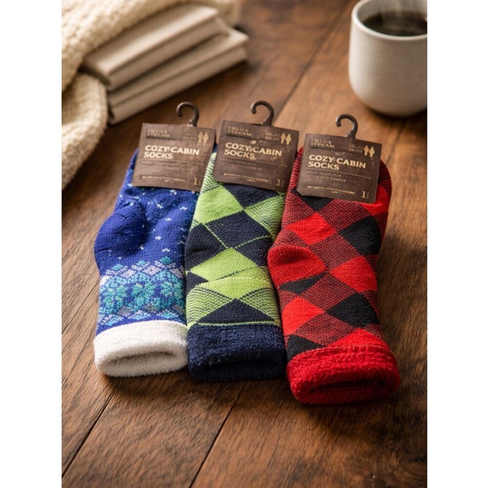 NWT Field & Stream Youth Cozy Cabin Socks - Set of 3 Blue/Red/Green Non Slip